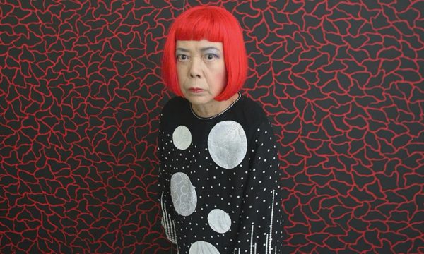'Nữ hoàng chấm bi' Yayoi Kusama qua đời