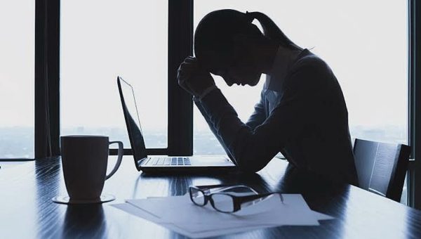 Nữ kế toán phát bệnh tâm thần vì áp lực công việc, ám ảnh 'sợ sai'