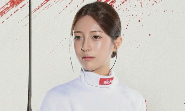 Nữ kiếm sĩ gây sốt ASIAD vì 'đẹp như AI'