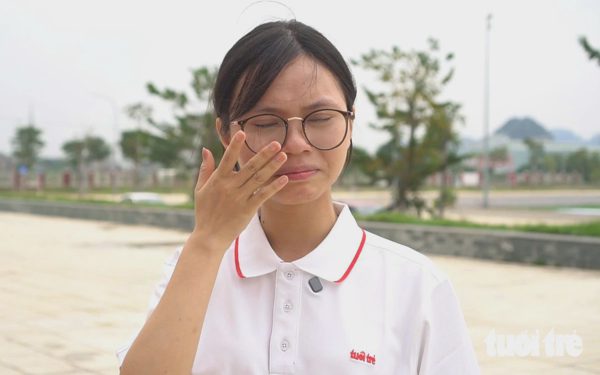 Nữ SV mồ côi cả cha mẹ, lớn lên ở mái ấm: Cám ơn giúp bước đầu, tôi sẽ ráng làm thêm
