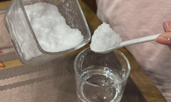 Nước muối giúp giảm triệu chứng bệnh mũi họng nào?