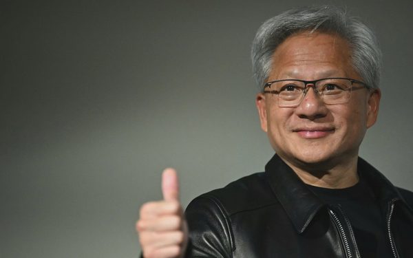 Nvidia vung 12,9 tỉ USD thâu tóm Hugging Face, nền tảng AI từng bị OpenAI tấn công
