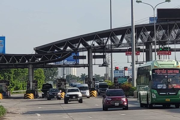 Ô tô không qua trạm vẫn mất phí 6.600 đồng/tháng: VETC, ePass lý giải bất ngờ