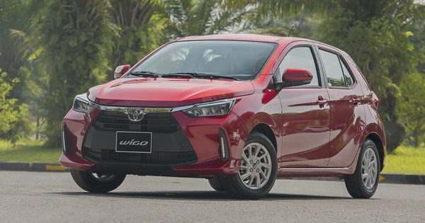 Ô tô máy xăng giá rẻ nhất Việt Nam: Toyota Wigo trở lại, vượt Hyundai Grand i10