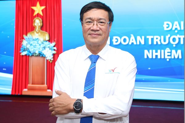 Ông Đặng Hà Việt làm Chủ tịch Liên đoàn Trượt băng và Roller Việt Nam