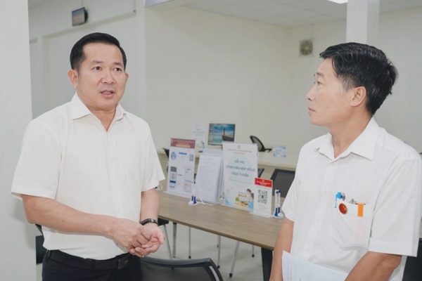 Ông Đinh Văn Nơi yêu cầu Phú Quốc xử lý dứt điểm hồ sơ trễ hẹn