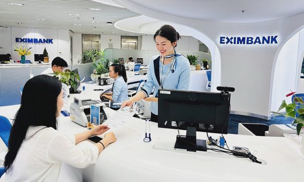 'Ông lớn' cảng biển Hải Phòng nắm giữ hơn 1% vốn Eximbank