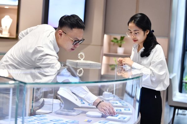 Ông lớn trang sức Việt dự kiến lỗ 6.271 tỷ sau cơn sốc, lấy gì để phục hồi?