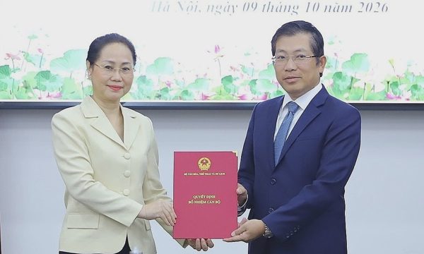 Ông Lưu Đình Phúc giữ chức Cục trưởng Xuất bản và Thư viện