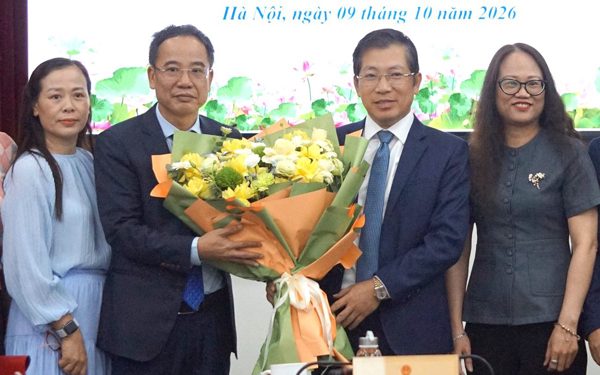 Ông Lưu Đình Phúc làm Cục trưởng Cục Xuất bản và Thư viện, ông Lê Quang Tự Do làm Cục trưởng Cục Báo chí