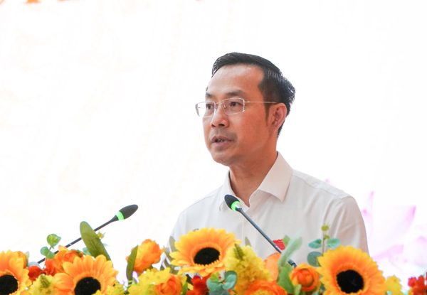Ông Nguyễn Thanh Nhàn làm Chủ tịch UBND tỉnh Đồng Tháp
