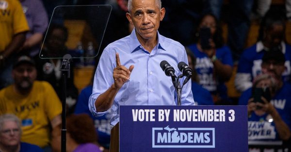 Ông Obama chỉ trích ông Trump trước thềm bầu cử giữa kỳ