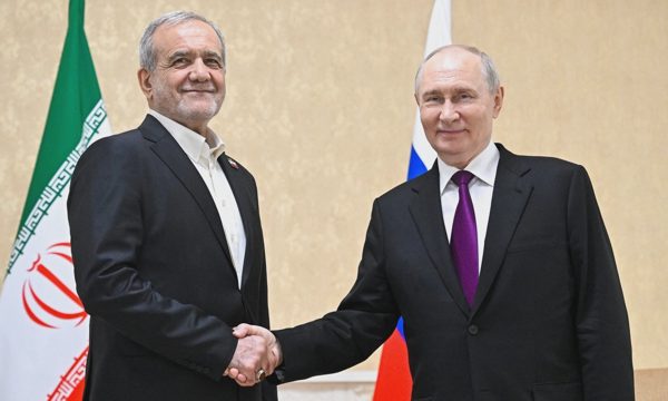 Ông Putin đề xuất giúp Iran chấm dứt chiến sự