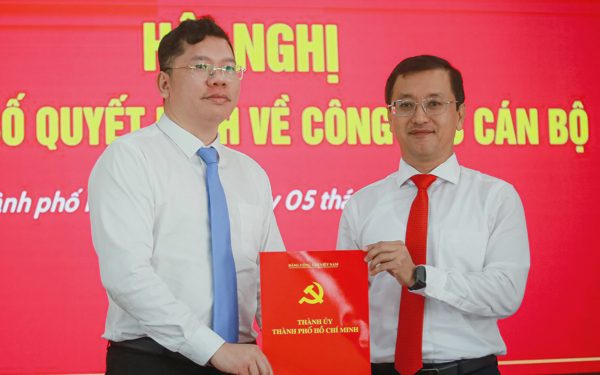 Ông Tạ Quốc Trung làm Bí thư phường Thạnh Mỹ Tây, TP.HCM