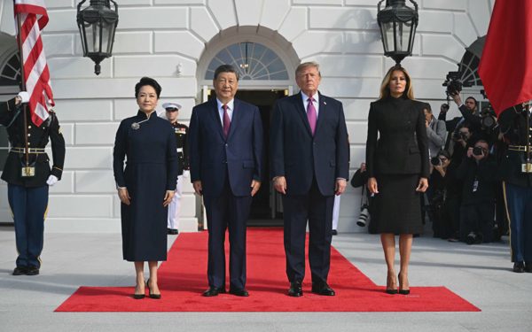 Ông Tập đã tới Nhà Trắng, ông Trump ca ngợi 'tình bạn tuyệt vời'