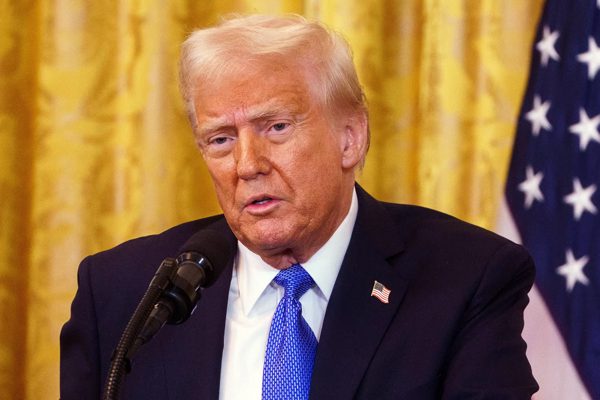 Ông Trump cáo buộc Tổng thống Ukraine không muốn kết thúc xung đột với Nga