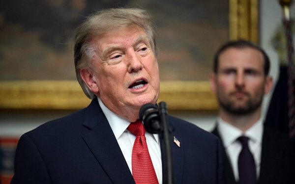 Ông Trump: Chiến sự Iran đang đi đến hồi kết, Tehran trực tiếp liên hệ