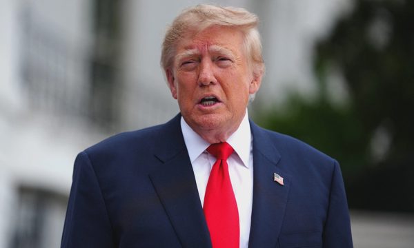 Ông Trump có thể giúp Arab Saudi đáp trả Houthi thế nào