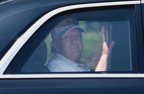 Ông Trump muốn biến sân golf Florida thành 'Trại David mới'