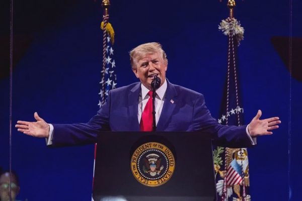 Ông Trump: Nga - Ukraine đồng ý lệnh ngừng bắn năng lượng ngay lập tức