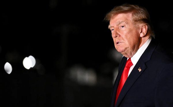 Ông Trump nói không tin Trung Quốc và Nga đang giúp đỡ Iran 'dù chỉ một chút'