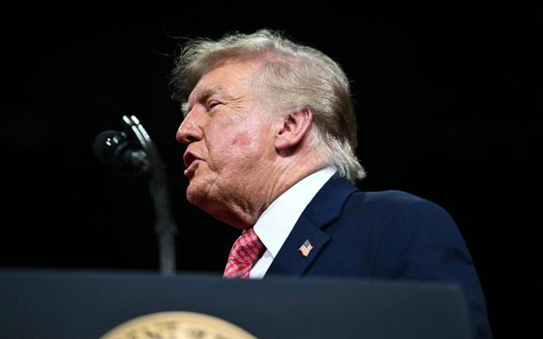 Ông Trump nói Nga ‘không làm gì quá mức’ đối với Ukraine