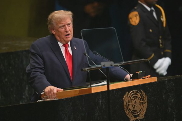 Ông Trump phát biểu tại Liên hợp quốc: Dọa xóa sổ Iran, nhấn mạnh sức mạnh Mỹ