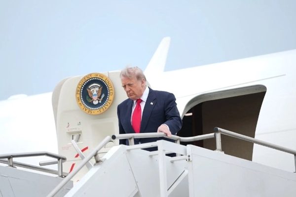 Ông Trump sắp ra quyết định lớn về Iran, Mỹ cho phép quan chức Tehran dự họp LHQ