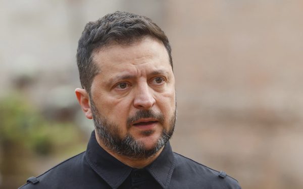 Ông Zelensky cáo buộc Mỹ đạt thỏa thuận mua dầu với Nga sau lưng Ukraine
