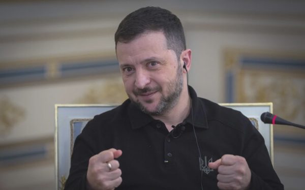 Ông Zelensky: Mỹ đề xuất gặp ba bên với Nga tại UAE