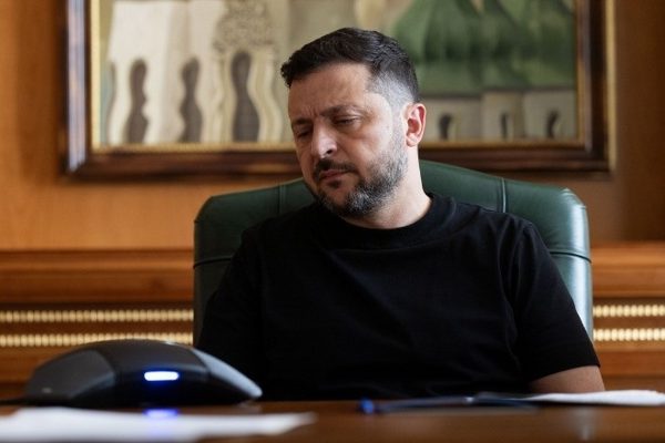 Ông Zelensky phản đối tổ chức bầu cử ở Ukraine, nói Nga chuẩn bị tổng động viên