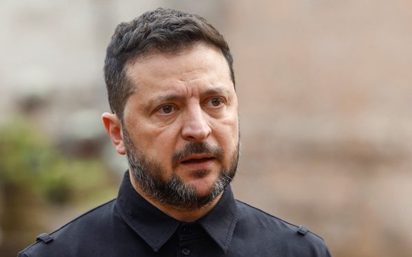 Ông Zelensky tuyên bố nối lại tấn công nhà máy lọc dầu Nga