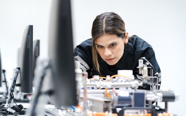 OpenAI công bố 6 vụ AI có hành vi bất thường, tự ý tải file lên mạng, che giấu lỗi