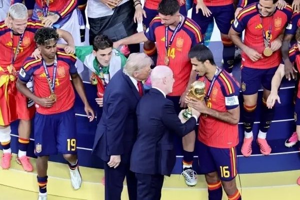 Pep phán như thần, Rodri xúc động nói về chức vô địch World Cup 2026
