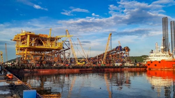 Petrovietnam: Làm chủ năng lực tổng thầu EPC công trình dầu khí ngoài khơi