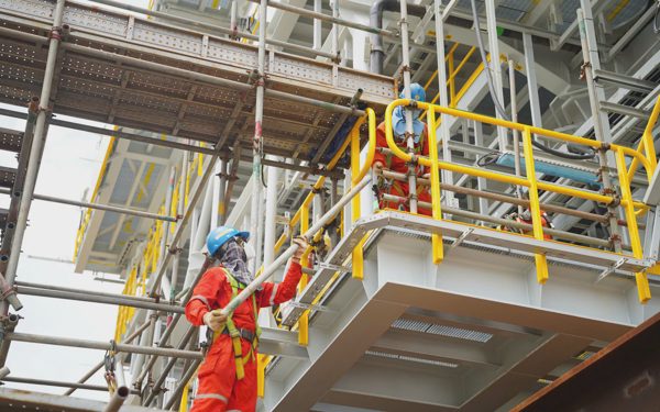 Petrovietnam lần đầu xuất khẩu sản phẩm điện gió ngoài khơi sang châu Âu