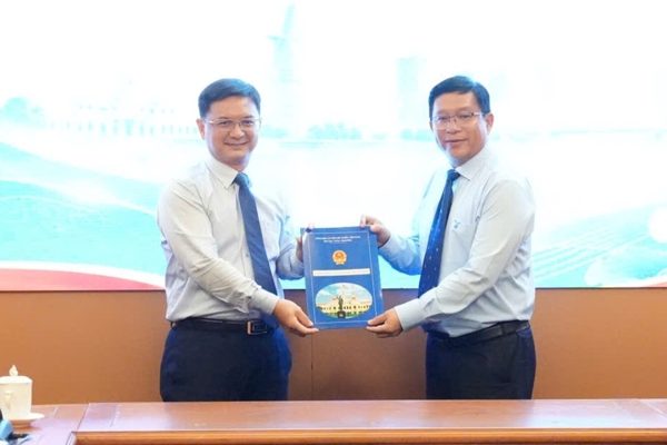 PGS.TS Lê Tuấn Anh làm Hiệu trưởng Trường ĐH Thủ Dầu Một