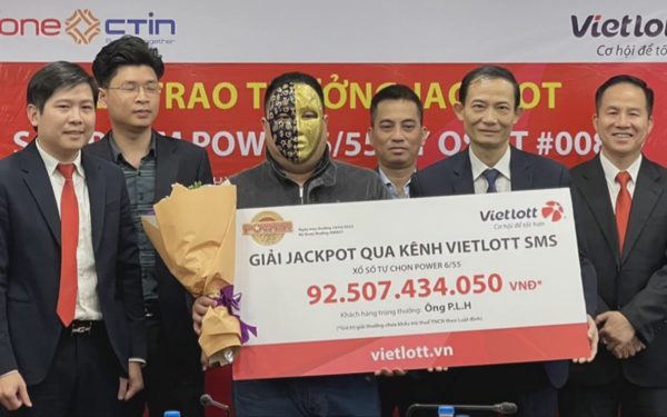 Phá kỷ lục, vé số Vietlott gần 200 tỉ đồng đã có người trúng