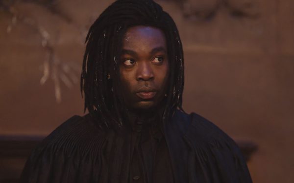 Phải xem kỹ trailer Harry Potter mới thấy Giáo sư Snape