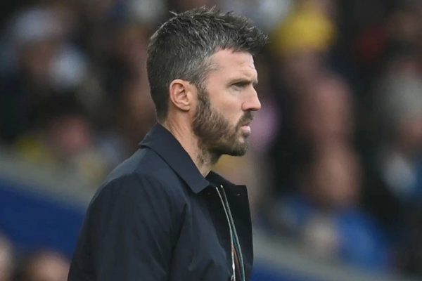 Phản ứng của HLV Michael Carrick sau kỷ lục tệ hại của Man Utd