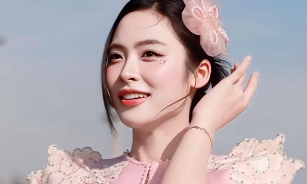 Pháp Kiều và Top 25 Hoa hậu Việt Nam khuấy động Fest 'Chạm Việt Nam' 2