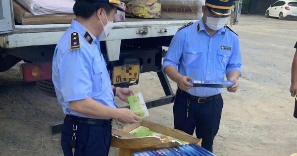 Phạt 9 cửa hàng bán thuốc lá vì thiếu biển cấm bán cho người dưới 18 tuổi