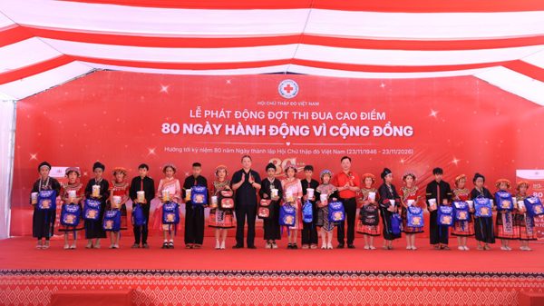 Phát động đợt thi đua cao điểm “80 ngày hành động vì cộng đồng”