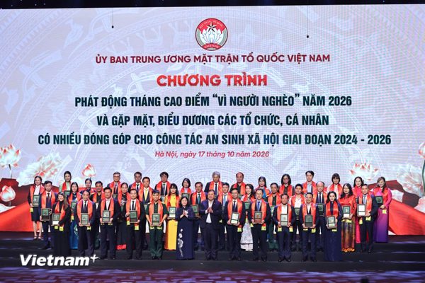 Phát động Tháng cao điểm “Vì người nghèo” và vinh danh 225 tập thể, cá nhân