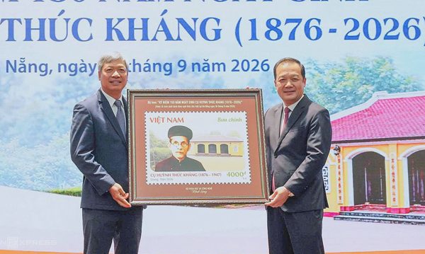 Phát hành bộ tem về Quyền Chủ tịch nước Huỳnh Thúc Kháng
