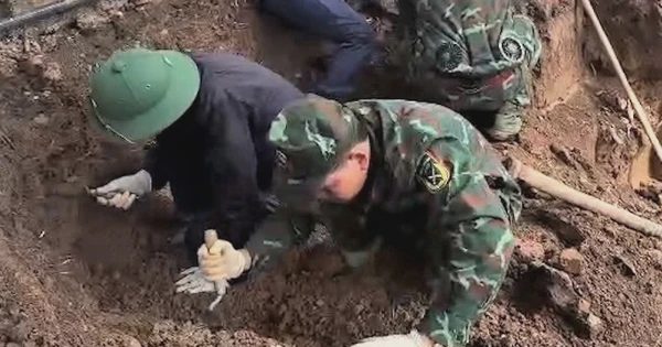 Phát hiện 2 hài cốt liệt sĩ bị bom đánh sập hầm tại thành cổ Quảng Trị