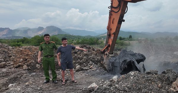Phát hiện 300 tấn chất thải công nghiệp bị chôn lấp trái phép
