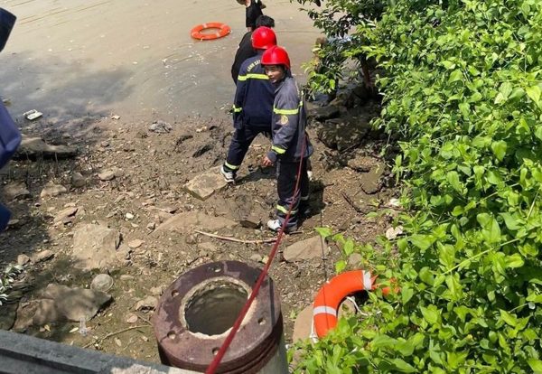 Phát hiện thi thể người đàn ông trôi trên sông ở TPHCM