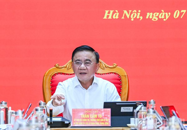 Phát huy cao nhất tinh thần trách nhiệm, bảo đảm chất lượng, tiến độ các nhiệm vụ trọng tâm