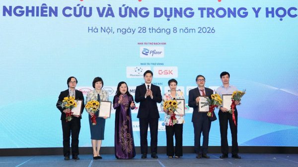 Phát huy sức mạnh trí thức ngành y vì sức khỏe nhân dân